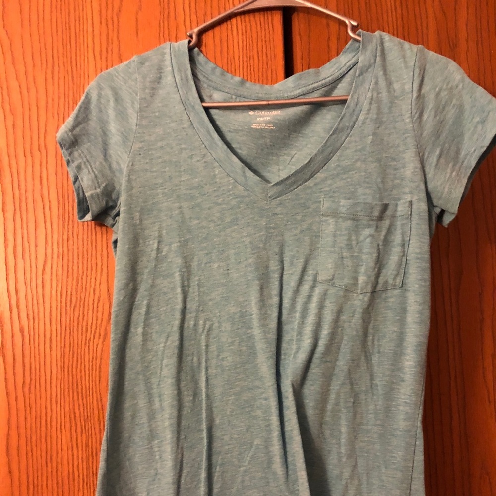 Green Columbia shirt - Extra Small